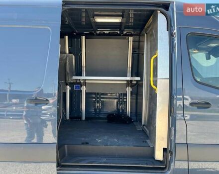 Серый Мерседес Sprinter, объемом двигателя 3 л и пробегом 83 тыс. км за 27740 $, фото 24 на Automoto.ua