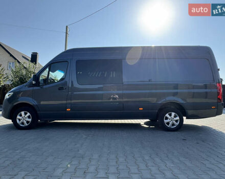 Серый Мерседес Sprinter, объемом двигателя 3 л и пробегом 201 тыс. км за 51290 $, фото 7 на Automoto.ua