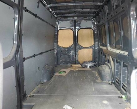 Серый Мерседес Sprinter, объемом двигателя 3 л и пробегом 77 тыс. км за 10000 $, фото 9 на Automoto.ua
