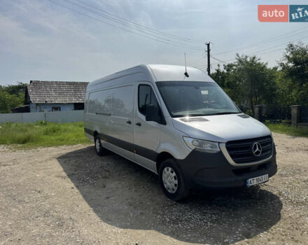 Серый Мерседес Sprinter, объемом двигателя 2.14 л и пробегом 410 тыс. км за 34250 $, фото 4 на Automoto.ua