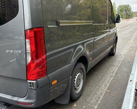 Серый Мерседес Sprinter, объемом двигателя 2.14 л и пробегом 312 тыс. км за 25000 $, фото 1 на Automoto.ua