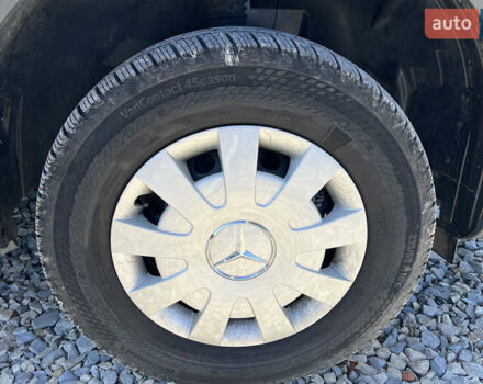 Серый Мерседес Sprinter, объемом двигателя 2.14 л и пробегом 418 тыс. км за 36100 $, фото 4 на Automoto.ua