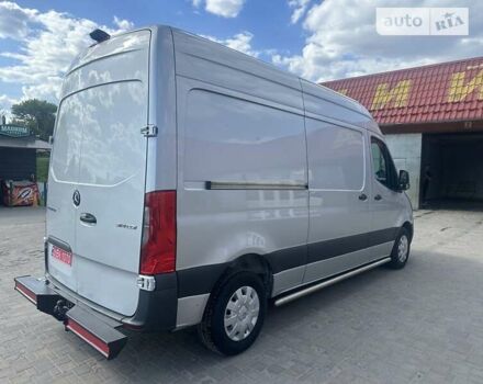 Серый Мерседес Sprinter, объемом двигателя 0 л и пробегом 260 тыс. км за 26500 $, фото 19 на Automoto.ua