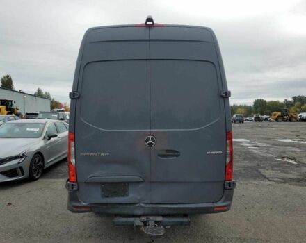 Серый Мерседес Sprinter, объемом двигателя 3 л и пробегом 77 тыс. км за 10000 $, фото 5 на Automoto.ua
