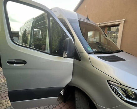Серый Мерседес Sprinter, объемом двигателя 2.2 л и пробегом 450 тыс. км за 38500 $, фото 10 на Automoto.ua