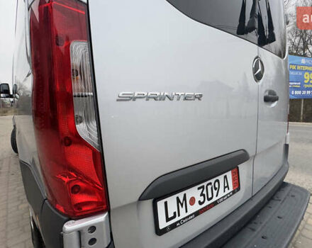 Серый Мерседес Sprinter, объемом двигателя 2.14 л и пробегом 239 тыс. км за 28500 $, фото 26 на Automoto.ua