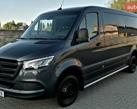 Серый Мерседес Sprinter, объемом двигателя 2.2 л и пробегом 316 тыс. км за 34500 $, фото 3 на Automoto.ua