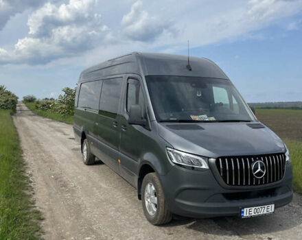 Сірий Мерседес Sprinter, об'ємом двигуна 2.99 л та пробігом 182 тис. км за 59506 $, фото 2 на Automoto.ua