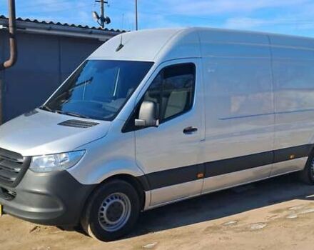 Серый Мерседес Sprinter, объемом двигателя 2.15 л и пробегом 98 тыс. км за 28990 $, фото 4 на Automoto.ua