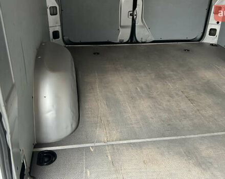Серый Мерседес Sprinter, объемом двигателя 2.2 л и пробегом 314 тыс. км за 27250 $, фото 10 на Automoto.ua