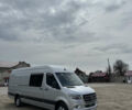Серый Мерседес Sprinter, объемом двигателя 2.99 л и пробегом 321 тыс. км за 56909 $, фото 2 на Automoto.ua