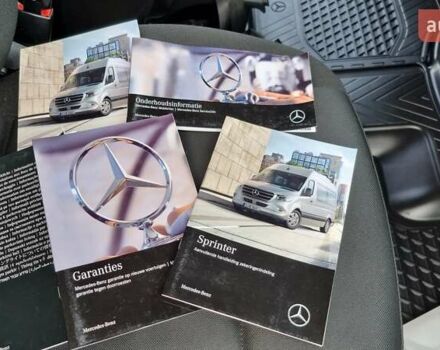 Серый Мерседес Sprinter, объемом двигателя 2.2 л и пробегом 316 тыс. км за 34500 $, фото 47 на Automoto.ua