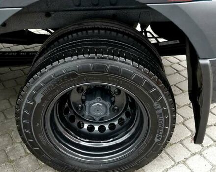 Серый Мерседес Sprinter, объемом двигателя 2.2 л и пробегом 316 тыс. км за 34500 $, фото 57 на Automoto.ua