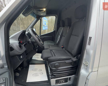 Серый Мерседес Sprinter, объемом двигателя 2.14 л и пробегом 239 тыс. км за 28500 $, фото 38 на Automoto.ua