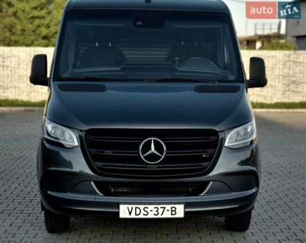 Серый Мерседес Sprinter, объемом двигателя 2.2 л и пробегом 316 тыс. км за 34500 $, фото 9 на Automoto.ua