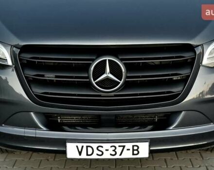 Серый Мерседес Sprinter, объемом двигателя 2.2 л и пробегом 316 тыс. км за 34500 $, фото 10 на Automoto.ua