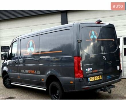 Серый Мерседес Sprinter, объемом двигателя 2.2 л и пробегом 316 тыс. км за 34500 $, фото 118 на Automoto.ua
