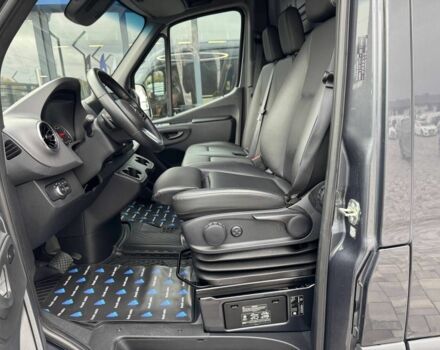 Серый Мерседес Sprinter, объемом двигателя 3 л и пробегом 93 тыс. км за 74900 $, фото 19 на Automoto.ua