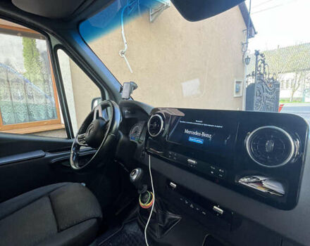 Серый Мерседес Sprinter, объемом двигателя 2.2 л и пробегом 450 тыс. км за 38500 $, фото 9 на Automoto.ua
