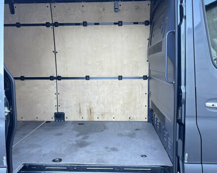 Сірий Мерседес Sprinter, об'ємом двигуна 2.14 л та пробігом 170 тис. км за 39500 $, фото 46 на Automoto.ua