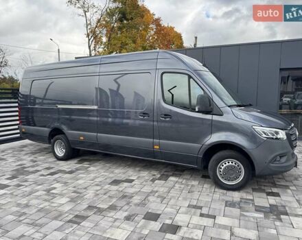 Серый Мерседес Sprinter, объемом двигателя 3 л и пробегом 94 тыс. км за 74900 $, фото 4 на Automoto.ua