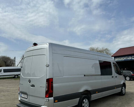 Серый Мерседес Sprinter, объемом двигателя 2.99 л и пробегом 321 тыс. км за 56909 $, фото 1 на Automoto.ua