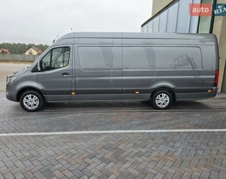 Серый Мерседес Sprinter, объемом двигателя 2.99 л и пробегом 1 тыс. км за 120452 $, фото 4 на Automoto.ua