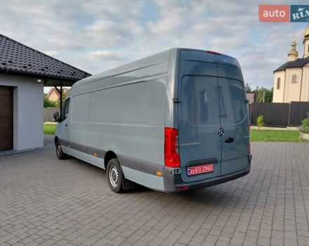 Серый Мерседес Sprinter, объемом двигателя 2.2 л и пробегом 273 тыс. км за 28059 $, фото 8 на Automoto.ua