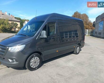 Серый Мерседес Sprinter, объемом двигателя 2 л и пробегом 299 тыс. км за 27200 $, фото 5 на Automoto.ua