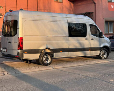 Серый Мерседес Sprinter, объемом двигателя 1.95 л и пробегом 299 тыс. км за 33083 $, фото 20 на Automoto.ua