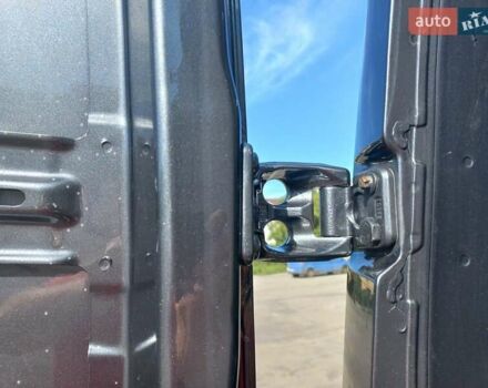 Серый Мерседес Sprinter, объемом двигателя 2 л и пробегом 299 тыс. км за 27200 $, фото 40 на Automoto.ua