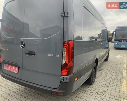 Серый Мерседес Sprinter, объемом двигателя 20 л и пробегом 187 тыс. км за 29500 $, фото 16 на Automoto.ua