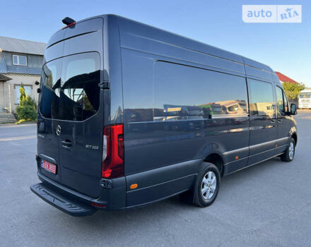 Серый Мерседес Sprinter, объемом двигателя 1.95 л и пробегом 200 тыс. км за 46500 $, фото 7 на Automoto.ua