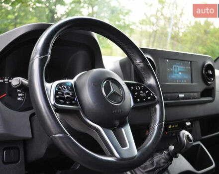 Серый Мерседес Sprinter, объемом двигателя 2.14 л и пробегом 137 тыс. км за 31000 $, фото 77 на Automoto.ua