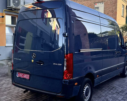 Серый Мерседес Sprinter, объемом двигателя 2.2 л и пробегом 88 тыс. км за 24997 $, фото 2 на Automoto.ua