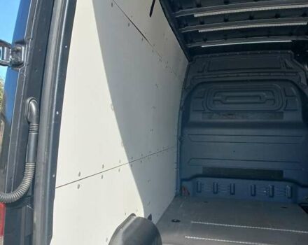 Серый Мерседес Sprinter, объемом двигателя 2 л и пробегом 299 тыс. км за 27200 $, фото 26 на Automoto.ua