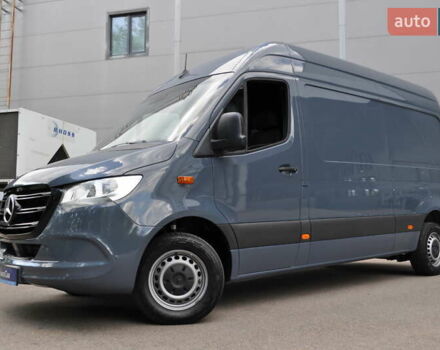 Серый Мерседес Sprinter, объемом двигателя 2.14 л и пробегом 137 тыс. км за 31000 $, фото 12 на Automoto.ua