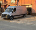 Серый Мерседес Sprinter, объемом двигателя 1.95 л и пробегом 299 тыс. км за 33083 $, фото 2 на Automoto.ua