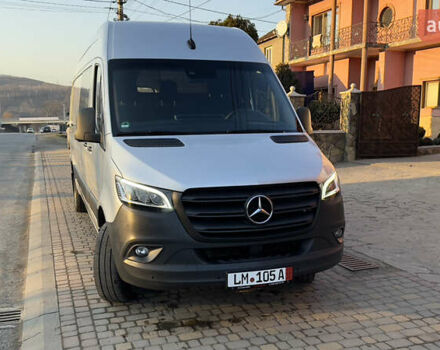 Серый Мерседес Sprinter, объемом двигателя 1.95 л и пробегом 299 тыс. км за 33083 $, фото 14 на Automoto.ua