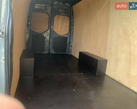 Серый Мерседес Sprinter, объемом двигателя 20 л и пробегом 187 тыс. км за 29500 $, фото 34 на Automoto.ua