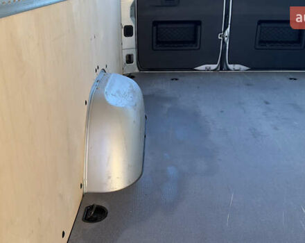 Серый Мерседес Sprinter, объемом двигателя 1.95 л и пробегом 299 тыс. км за 33083 $, фото 39 на Automoto.ua