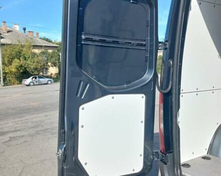 Серый Мерседес Sprinter, объемом двигателя 2 л и пробегом 299 тыс. км за 27200 $, фото 31 на Automoto.ua