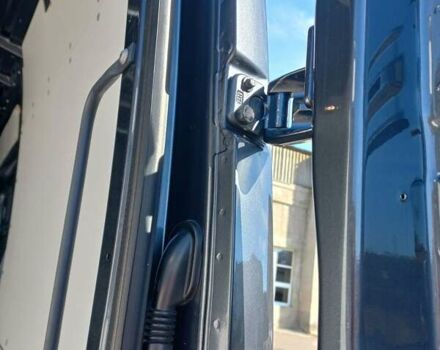Серый Мерседес Sprinter, объемом двигателя 2 л и пробегом 299 тыс. км за 27200 $, фото 39 на Automoto.ua