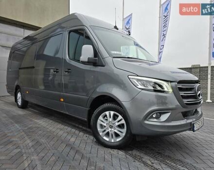 Серый Мерседес Sprinter, объемом двигателя 2.99 л и пробегом 1 тыс. км за 120452 $, фото 1 на Automoto.ua