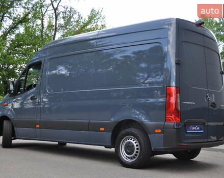 Серый Мерседес Sprinter, объемом двигателя 2.14 л и пробегом 137 тыс. км за 31000 $, фото 10 на Automoto.ua