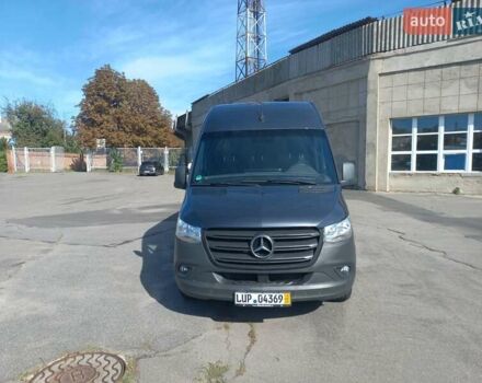 Серый Мерседес Sprinter, объемом двигателя 2 л и пробегом 299 тыс. км за 27200 $, фото 3 на Automoto.ua