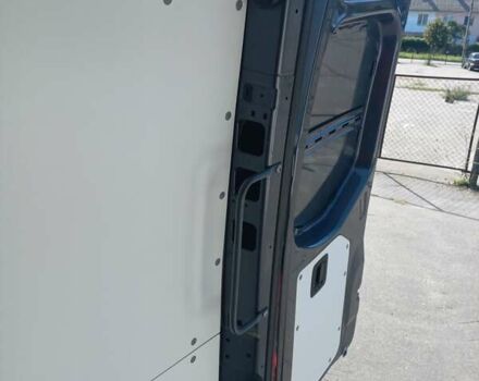 Серый Мерседес Sprinter, объемом двигателя 2 л и пробегом 299 тыс. км за 27200 $, фото 33 на Automoto.ua