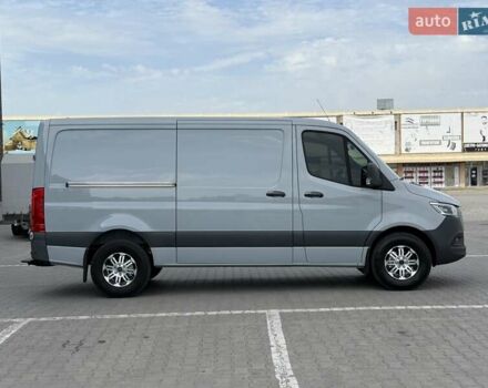 Серый Мерседес Sprinter, объемом двигателя 2.99 л и пробегом 79 тыс. км за 39900 $, фото 9 на Automoto.ua