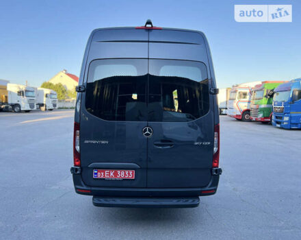 Серый Мерседес Sprinter, объемом двигателя 1.95 л и пробегом 200 тыс. км за 46500 $, фото 9 на Automoto.ua