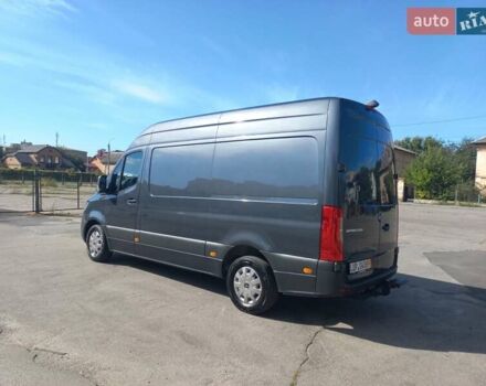 Серый Мерседес Sprinter, объемом двигателя 2 л и пробегом 299 тыс. км за 27200 $, фото 1 на Automoto.ua